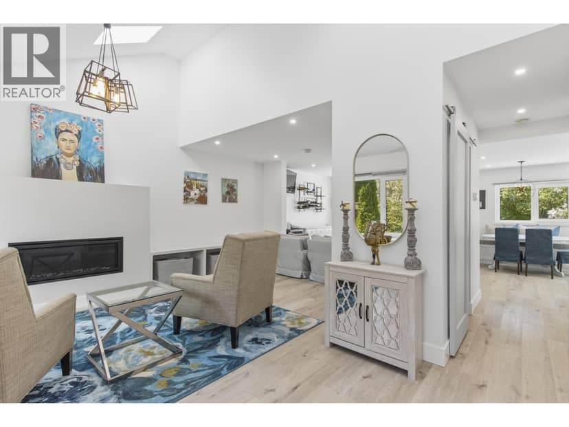 1018 Pia Road, Squamish, photo 5