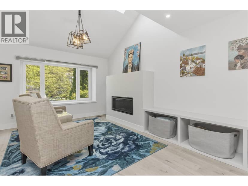 1018 Pia Road, Squamish, photo 6
