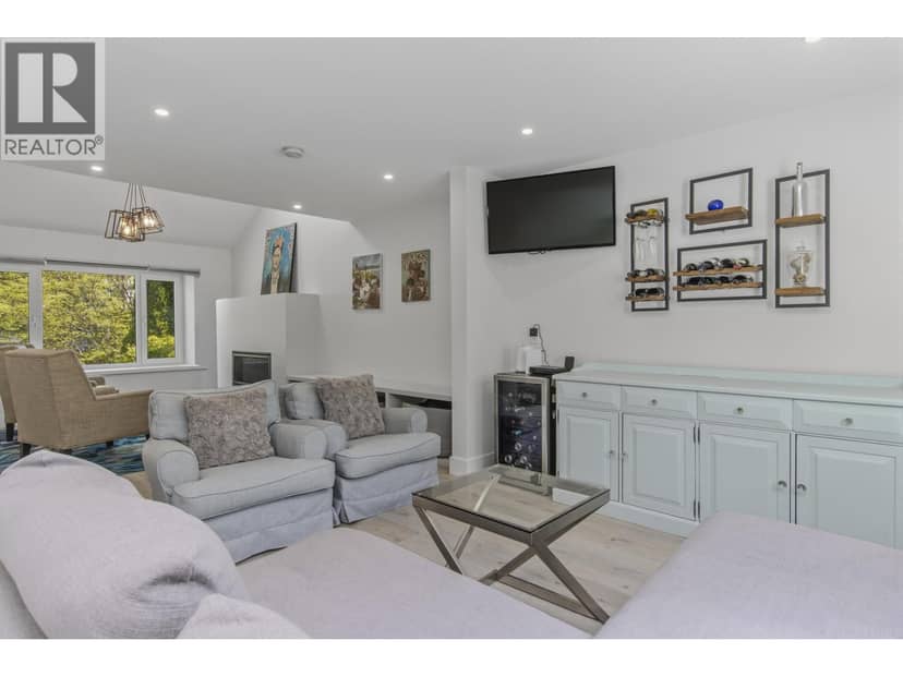 1018 Pia Road, Squamish, photo 7