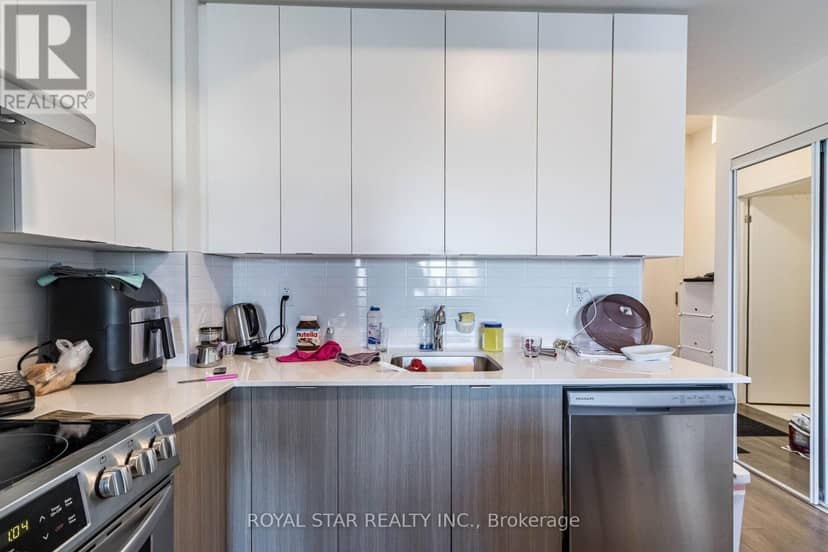 401 - 120 Canon Jackson Drive — photo 14 of 40