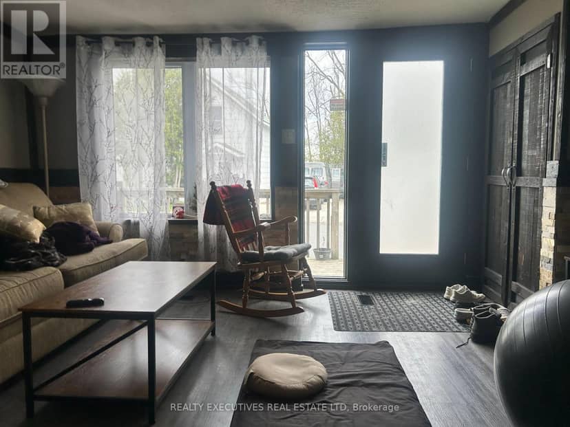 18 Mill Street — photo 9 of 24