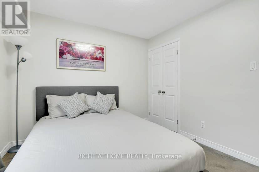 33 Spur Avenue — photo 14 of 20