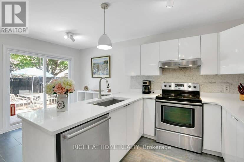 33 Spur Avenue — photo 6 of 20