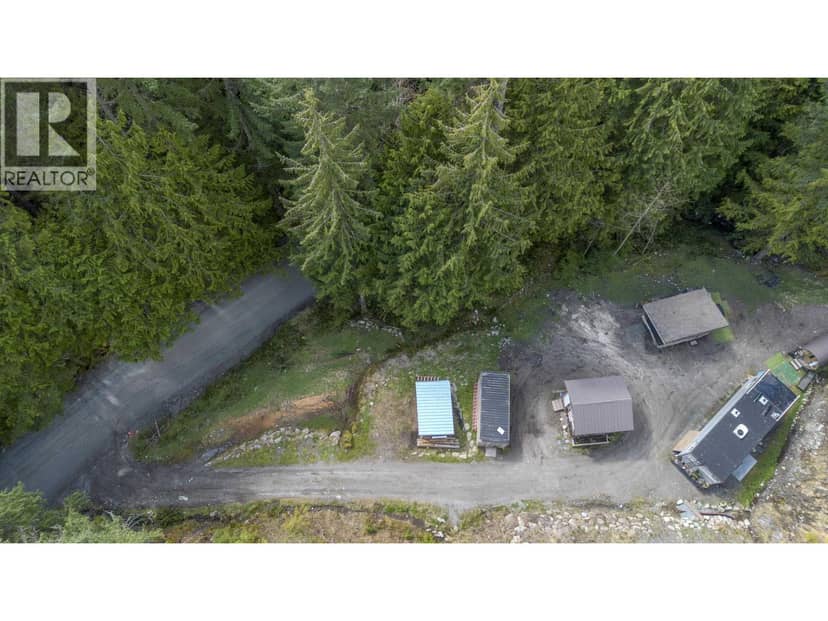 6061 GARIBALDI PARK ROAD, Squamish, photo 4