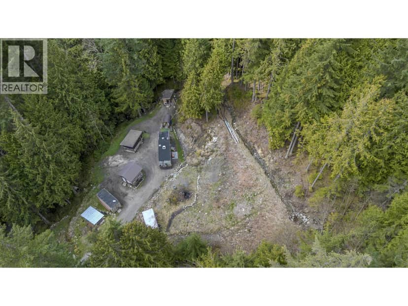 6061 GARIBALDI PARK ROAD, Squamish, photo 7