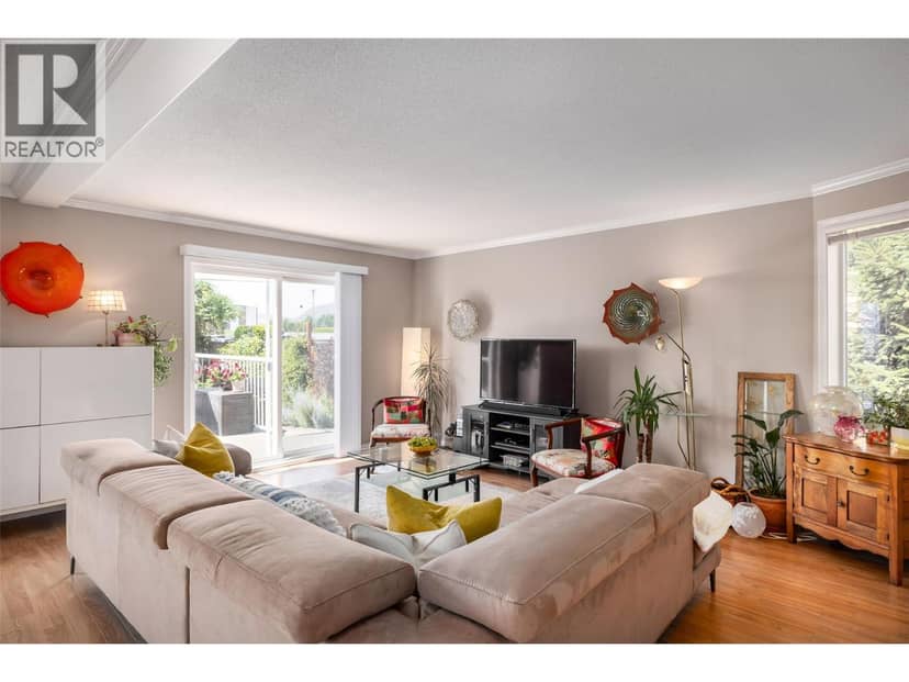 2195 Mimosa Drive, West Kelowna, photo 5