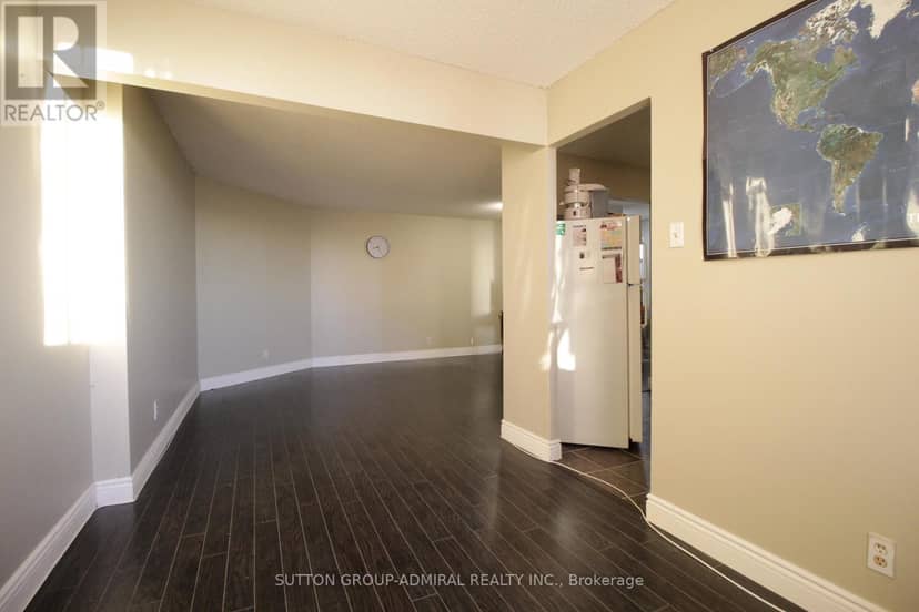 610 - 41 Markbrook Lane — photo 8 of 19