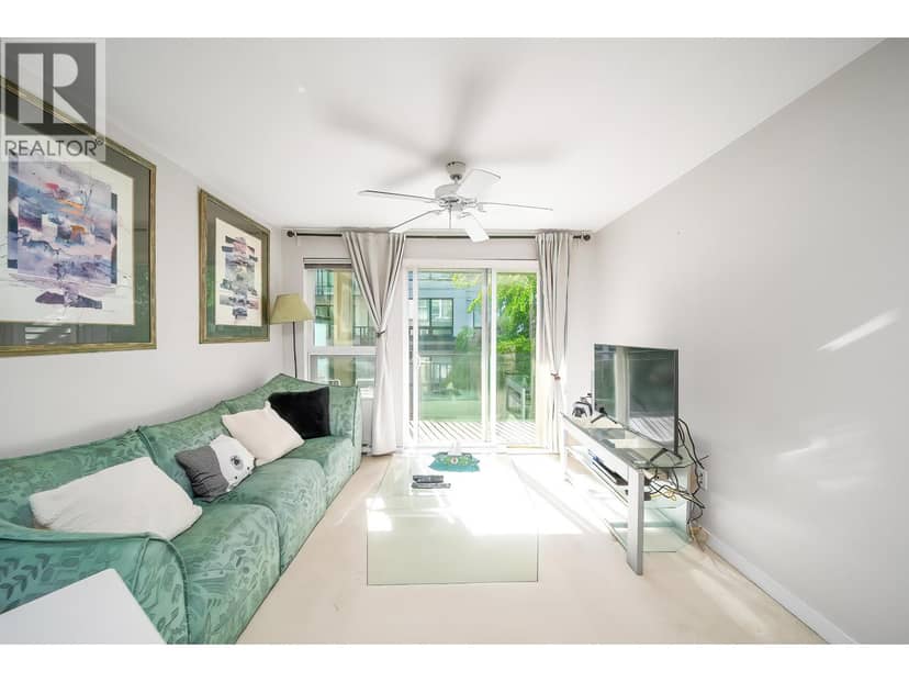 331 9500 ODLIN ROAD, Richmond, photo 2