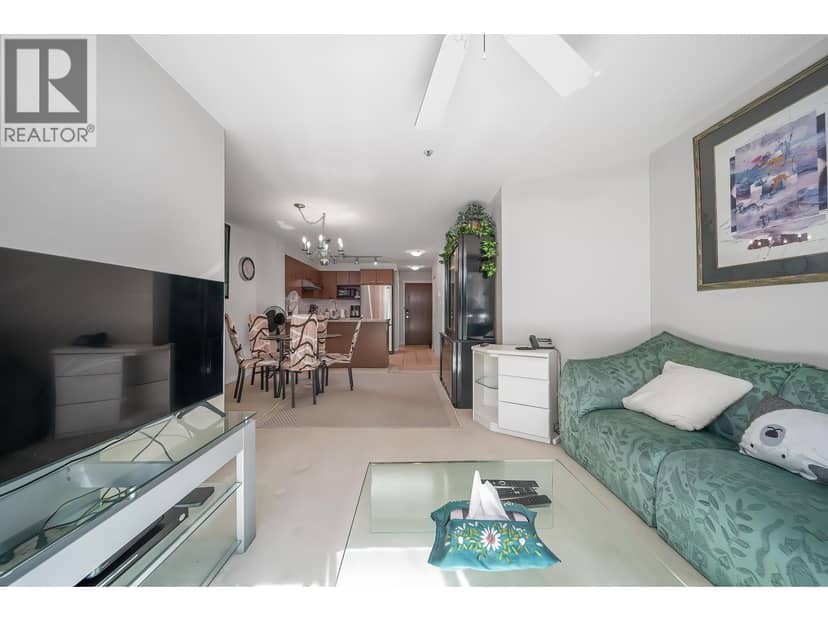 331 9500 ODLIN ROAD, Richmond, photo 4
