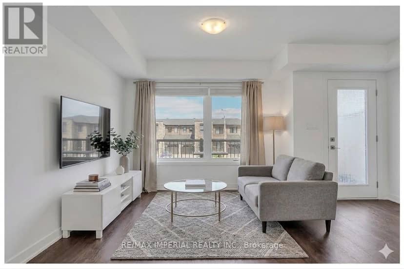 61 Fairlane Avenue — photo 3 of 7