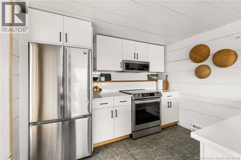 1148 de la Falaise Avenue — photo 9 of 40