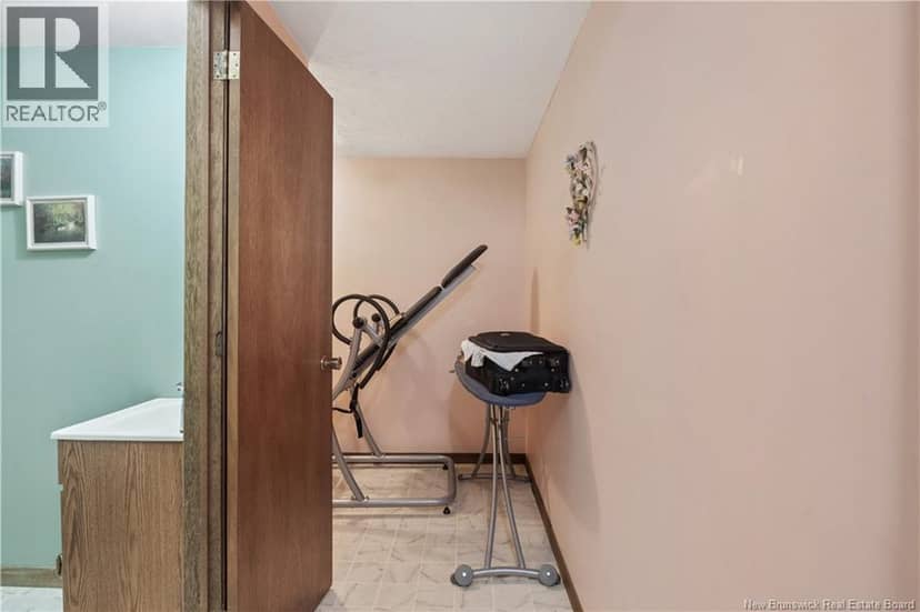 12 Gerard Street — photo 25 of 29