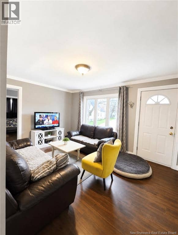 53-55 Storey Road — photo 5 of 17