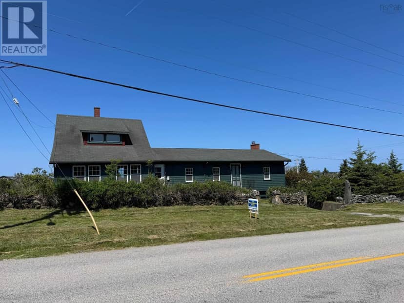2473 Chebogue Road, Sand Beach, photo 2
