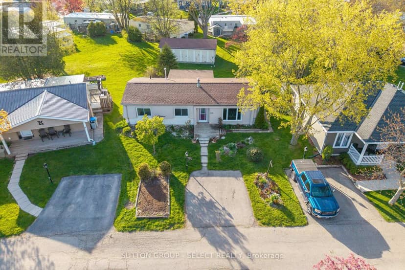 246 Southwinds Court, South Huron