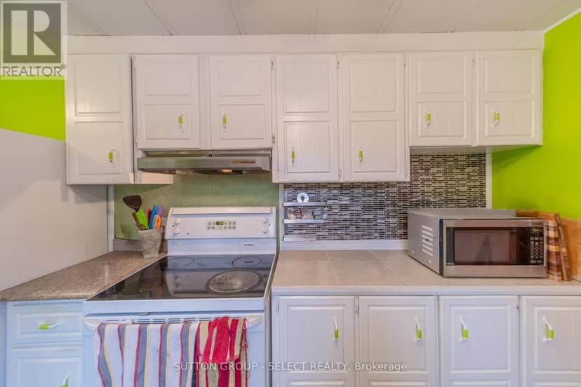 246 Southwinds Court — photo 11 of 40
