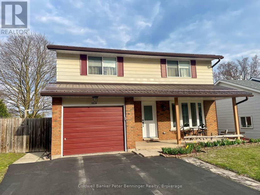 1038 Wellington Street — photo 1 of 33