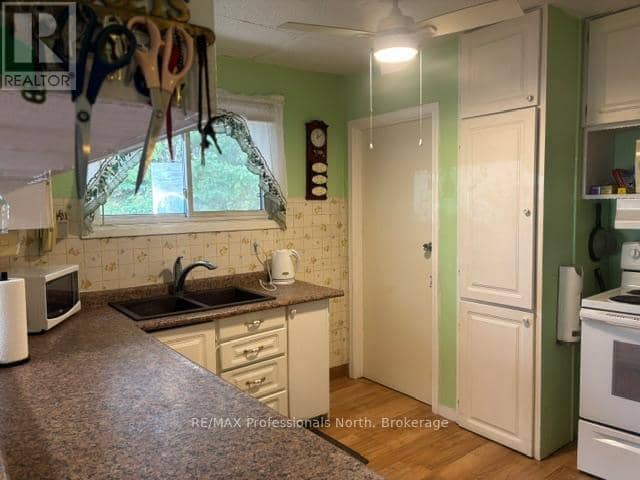 37 Prince Street — photo 10 of 28