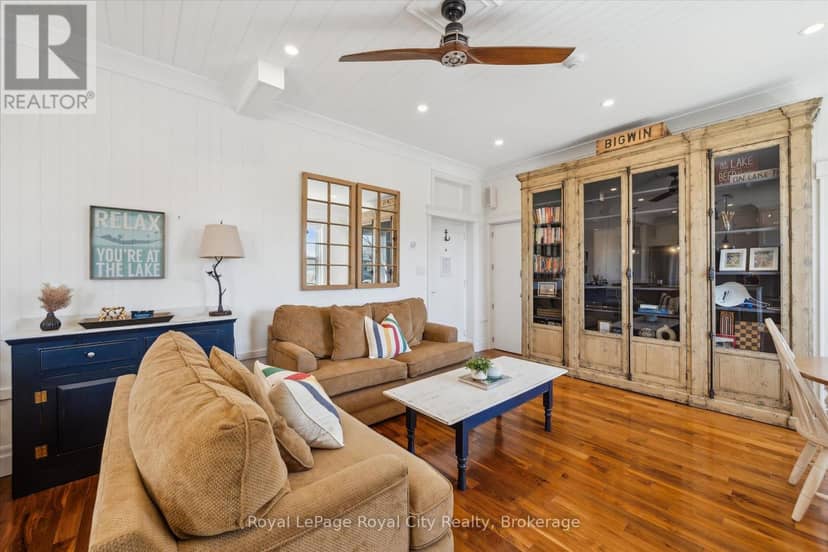 202 & 206 - 12 Bigwin Island, Lake of Bays, photo 6