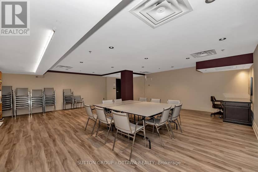 903 - 375 Lisgar Street — photo 38 of 40