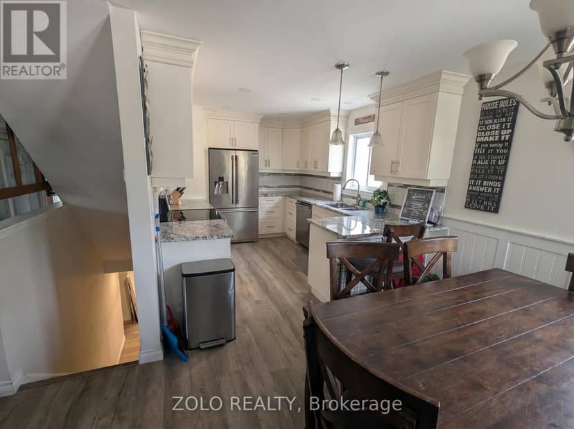 369 Athol Street E, Oshawa, photo 2