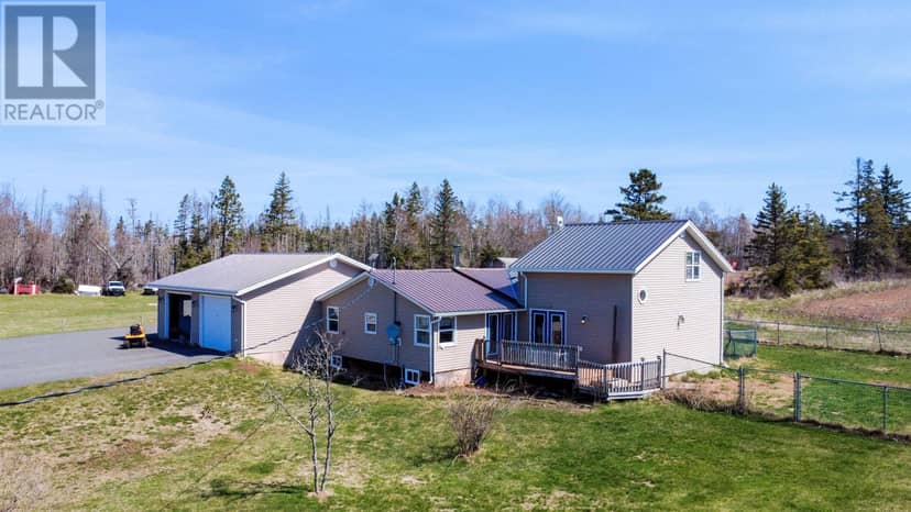1078 Garfield Road — photo 1 of 40