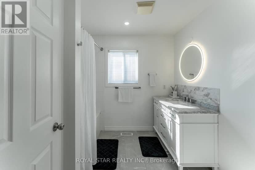 3 Kerr Crescent — photo 27 of 40