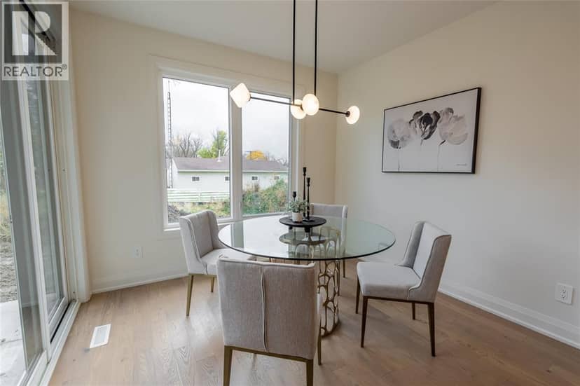 103 Sutherland Drive — photo 13 of 39
