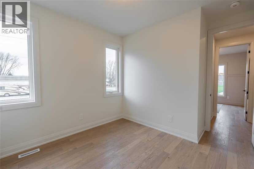 103 Sutherland Drive — photo 27 of 39