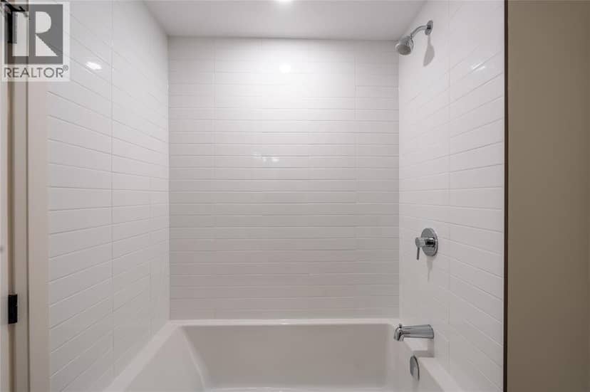 103 Sutherland Drive — photo 36 of 39