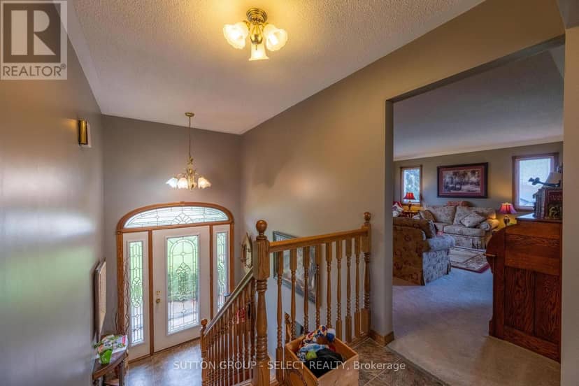 77242 London Road, Huron East, photo 5