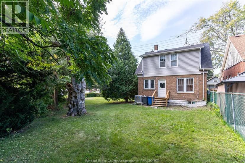 738 Brock — photo 7 of 23