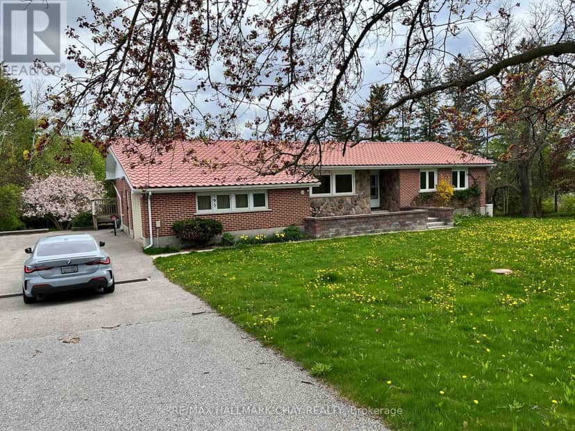 595 Big Bay Point Road E — photo 2 of 8