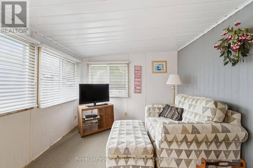 55 Cherokee Lane — photo 13 of 28