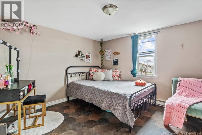 11125 Principale Street — photo 16 of 32