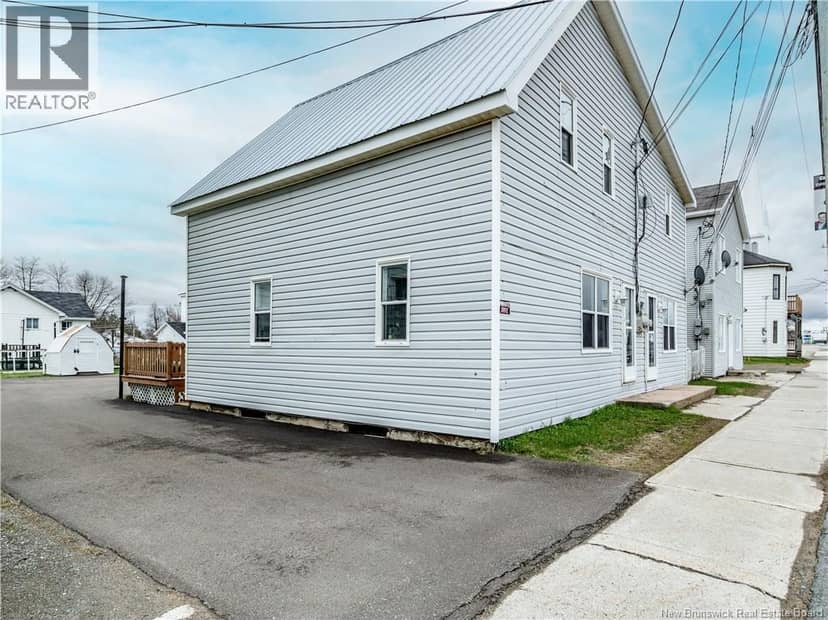 11125 Principale Street — photo 4 of 32