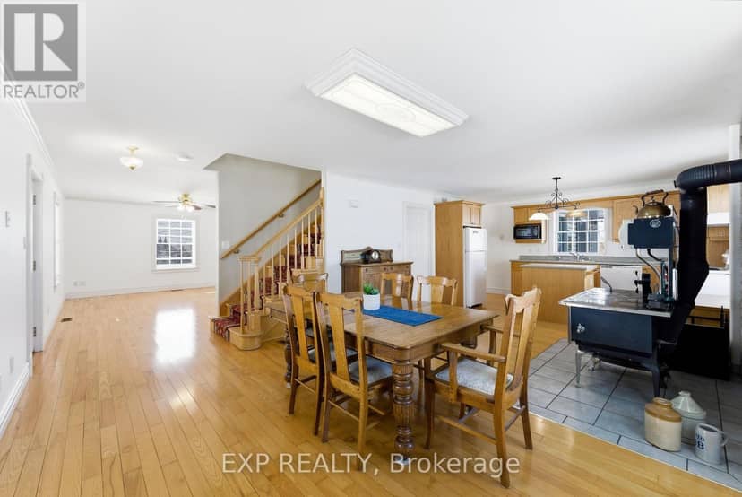 53 Rockies Road — photo 11 of 38
