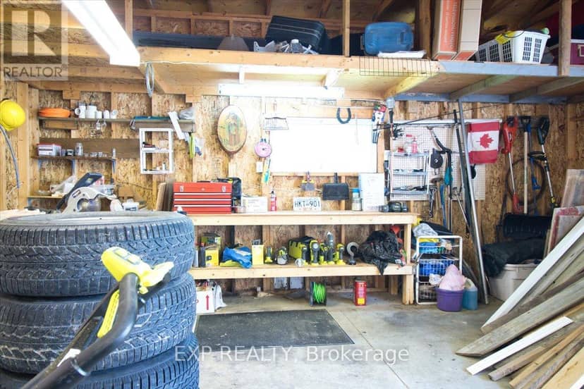 252 Queen Street — photo 24 of 33