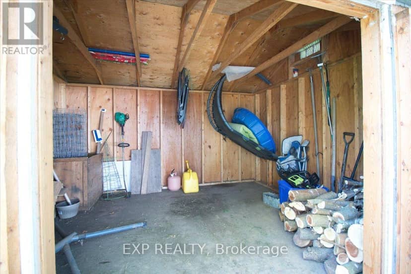 252 Queen Street — photo 26 of 33