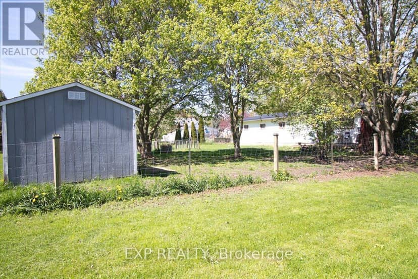 252 Queen Street — photo 28 of 33