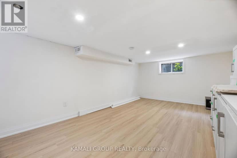 254 Bruce Street — photo 35 of 40