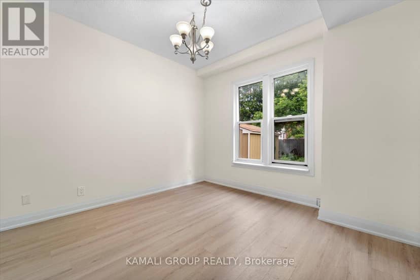 254 Bruce Street — photo 5 of 40