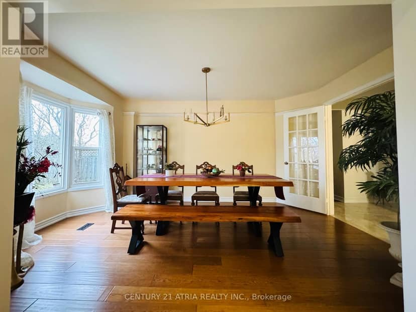 15 Timpson Drive — photo 9 of 40