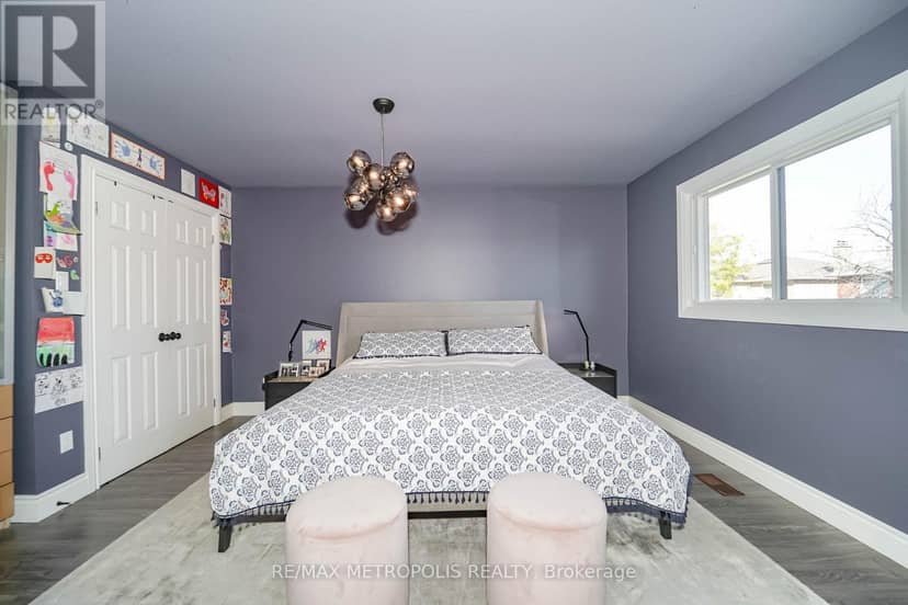 4392 Grassland Crescent — photo 20 of 40