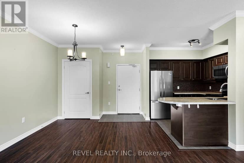 106 - 39 Ferndale Drive S — photo 4 of 33