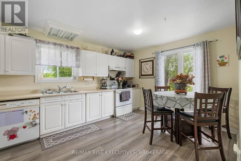 353 Charles Street — photo 15 of 40