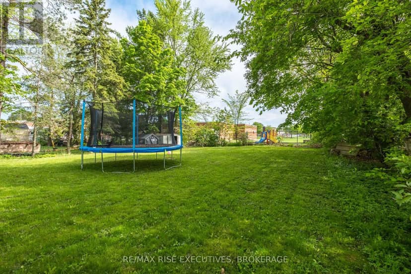 353 Charles Street — photo 5 of 40