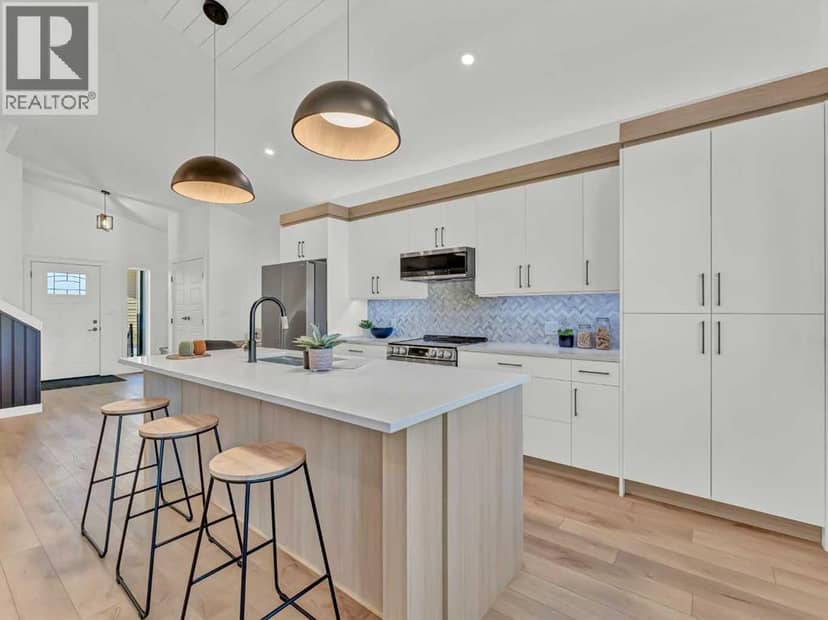 32 Somerside Way SE — photo 9 of 40
