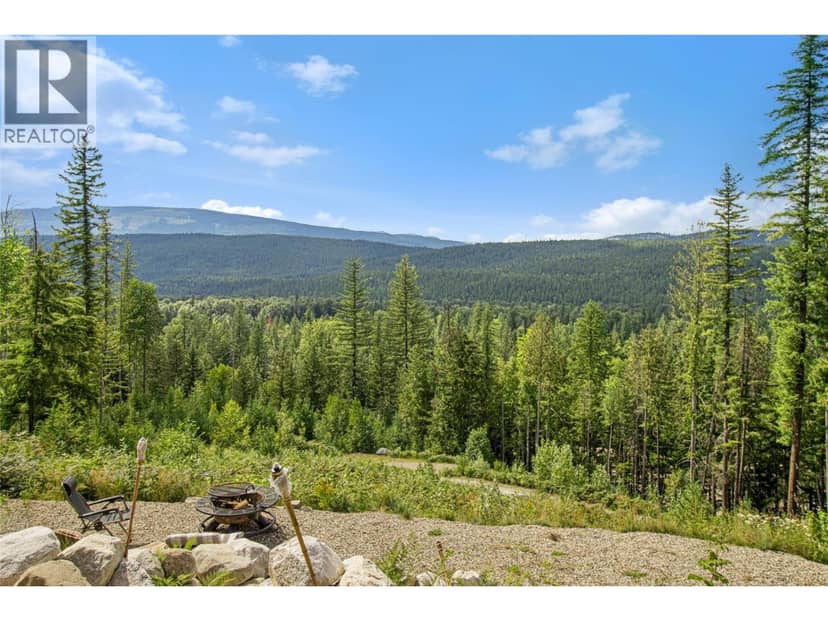 1446 Nittel Road, Seymour Arm