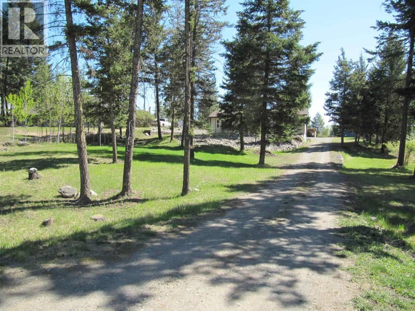 5031 EASZEE DRIVE, 108 Mile Ranch, photo 2